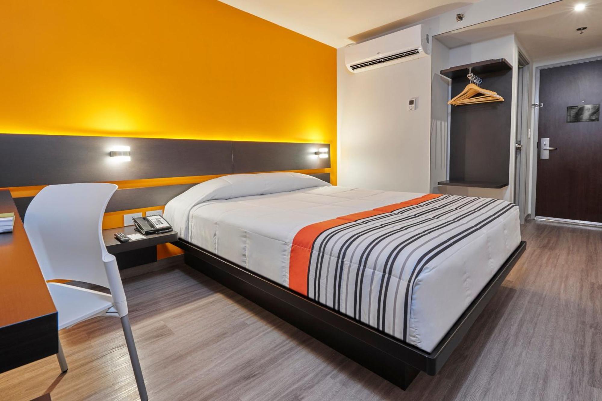 City Express Junior By Marriott Ciudad De Mexico Sullivan Esterno foto