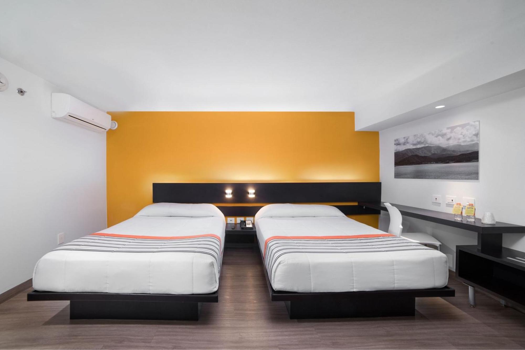 City Express Junior By Marriott Ciudad De Mexico Sullivan Esterno foto