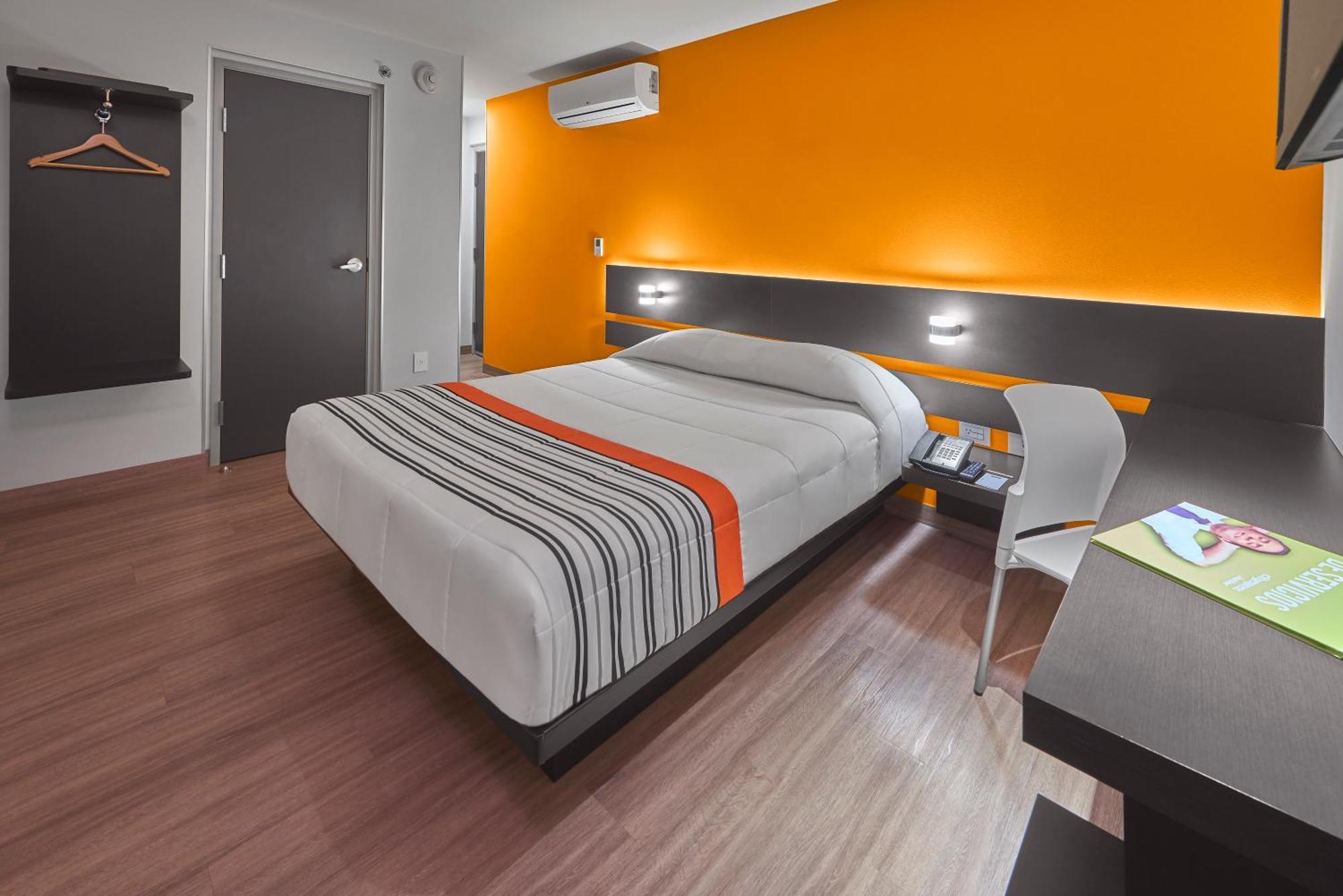 City Express Junior By Marriott Ciudad De Mexico Sullivan Esterno foto